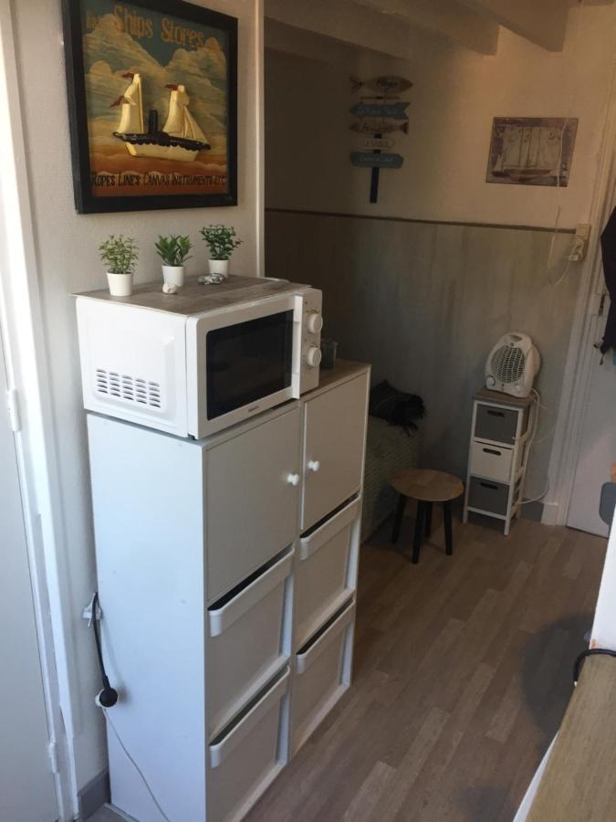 Studette Tiny House De L Eglise 12 M2 Lägenhet Ault Exteriör bild